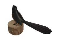 Hand Carved Wooden Black Magpie  ~ OOAK Christmas & Birthday Gift - Image 4